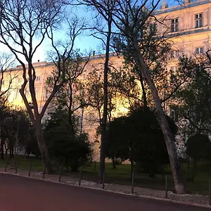 Excellent 2 Bedroom In , Lisboa Portugal